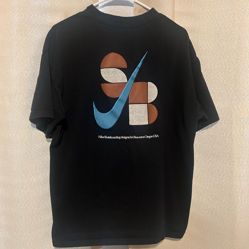 Nike SB tee